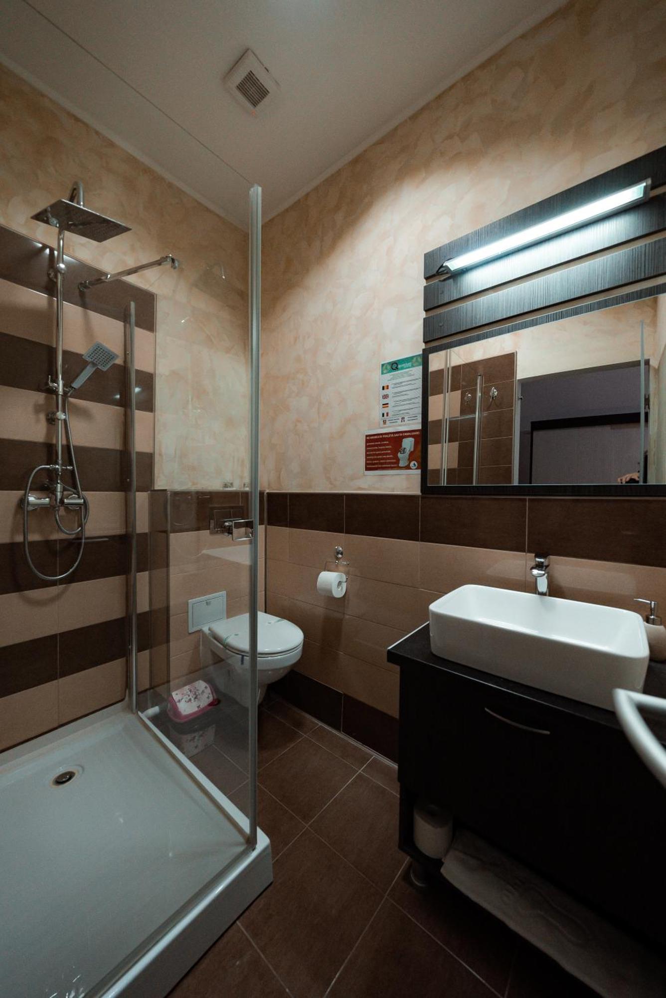 Quantum House Hotel Vatra Dornei Exterior photo